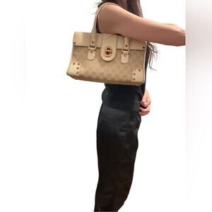 Gucci cream tote